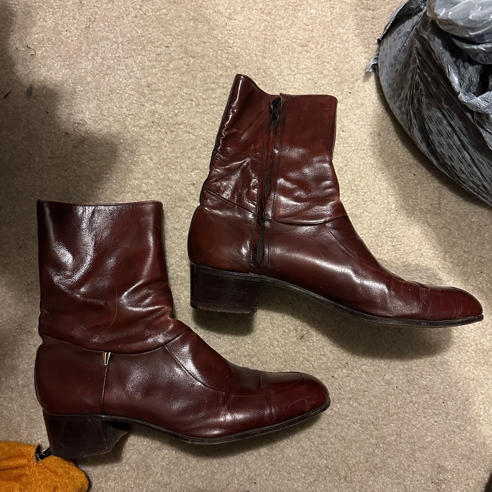 Florsheim Cuban Heel Boots